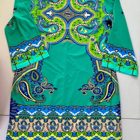Ronnie Nicole Elegant Paisley Print Green Dress. Size 16 - Picture 7 of 14